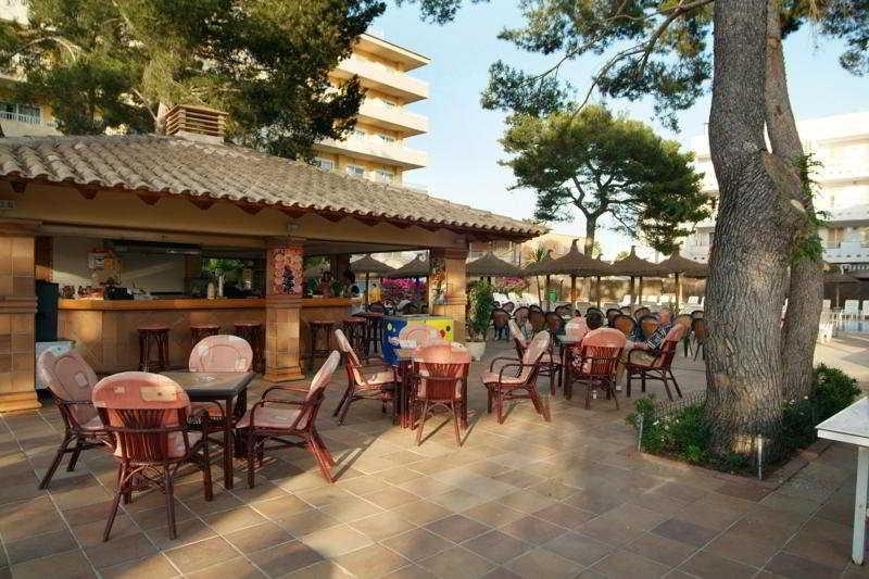 Grupotel Montecarlo Кан Пикафорт Ресторан фото