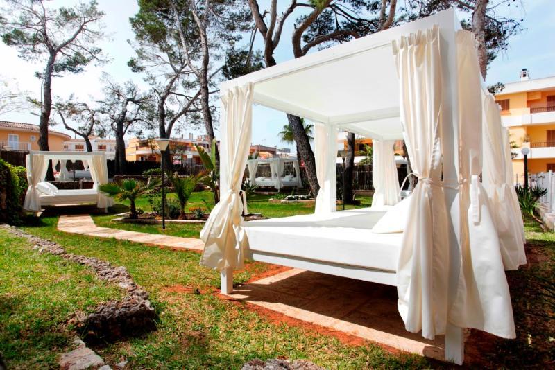 Grupotel Montecarlo Кан Пикафорт Экстерьер фото